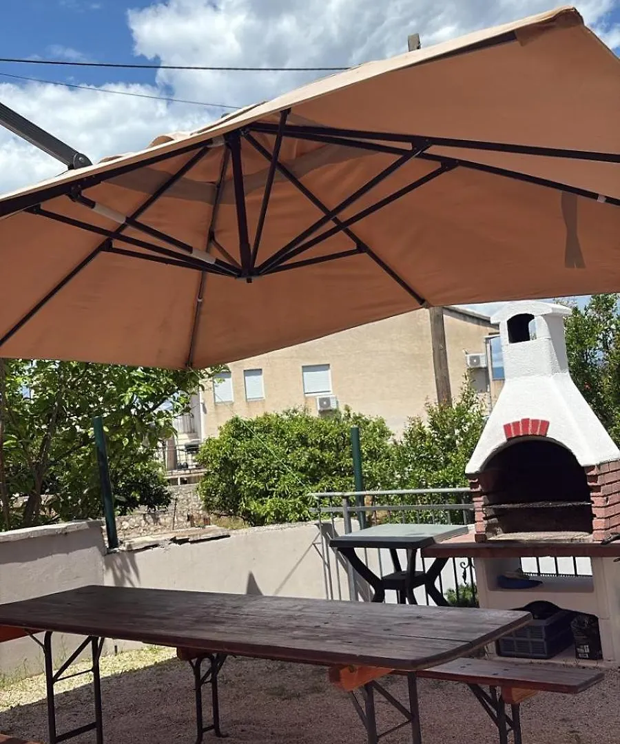Apartment Carica In Kroatien Slatine Croatia