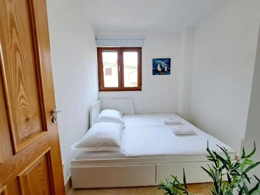 Apartment Carica In Kroatien Slatine